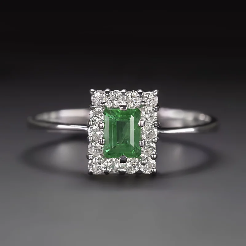 Women’s emerald engagement ring-EMERALD DIAMOND HALO COCKTAIL RING 18k WHITE GOLD NATURAL RECTANGLE STEP CUT