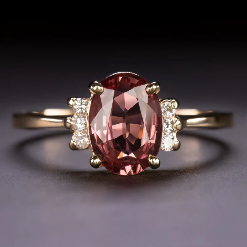 Women’s eternity engagement ring-PEACH PINK SAPPHIRE DIAMOND COCKTAIL RING 18k YELLOW GOLD NATURAL OVAL SHAPE