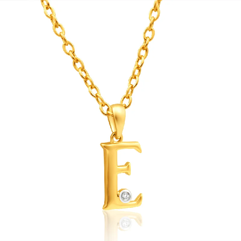 Women’s heart-shaped pendant necklace-9ct Yellow Gold Pendant Initial E set with diamond