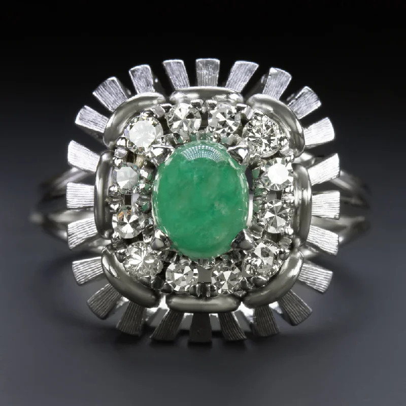 Women’s bezel-set engagement ring-VINTAGE EMERALD DIAMOND COCKTAIL RING BIG STATEMENT HALO 8.8gm 14k WHITE GOLD