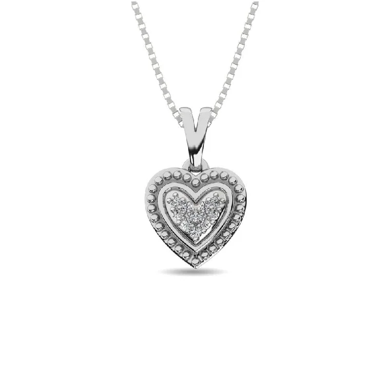 Women’s gold necklace-Diamond 1/20 ct tw Heart Pendant in Sterling Silver