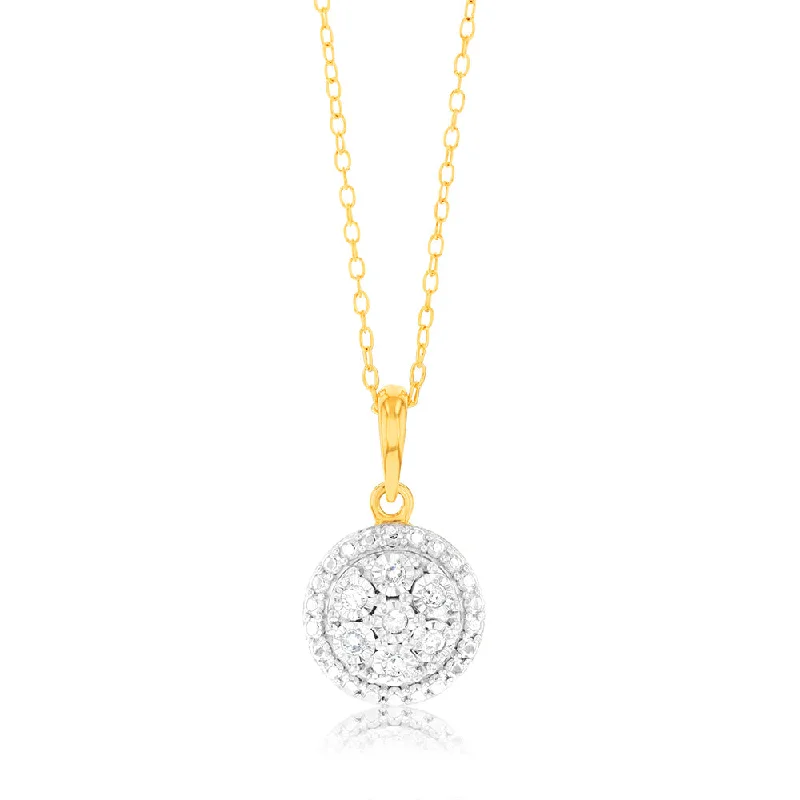 Women’s dainty necklace-Gold Plated Sterling Silver 1/10 Carat Diamonds Pendant on 46cm Chain