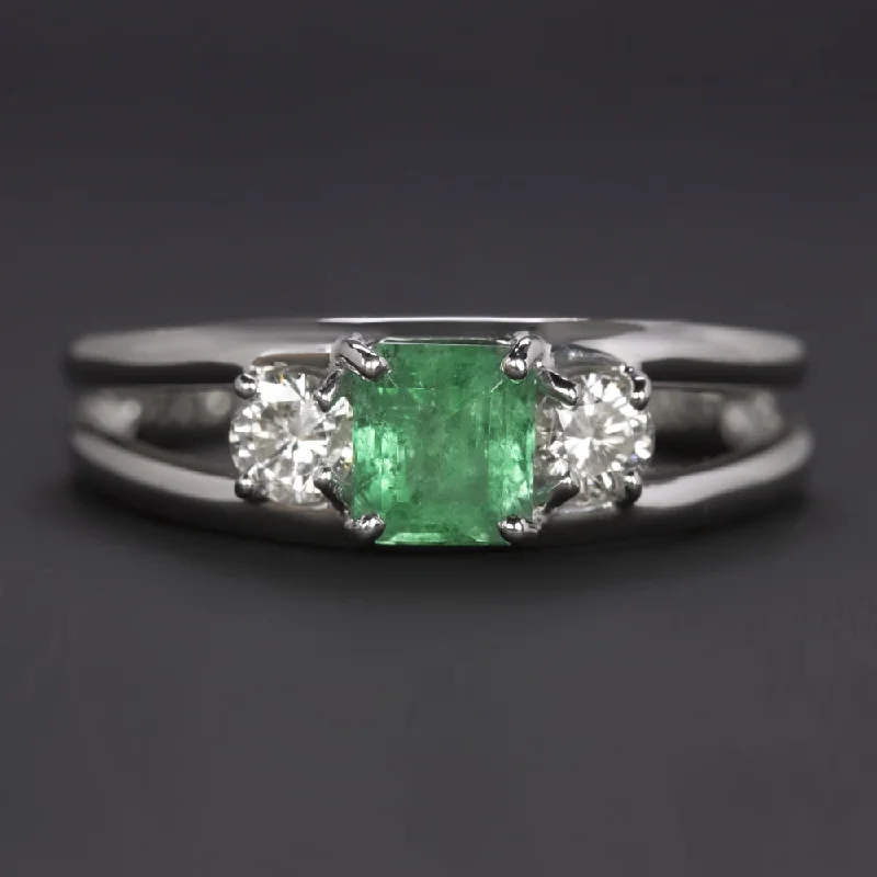 Women’s emerald-cut diamond engagement ring-COLOMBIAN EMERALD DIAMOND COCKTAIL RING PLATINUM SPLIT SHANK 3 STONE NATURAL