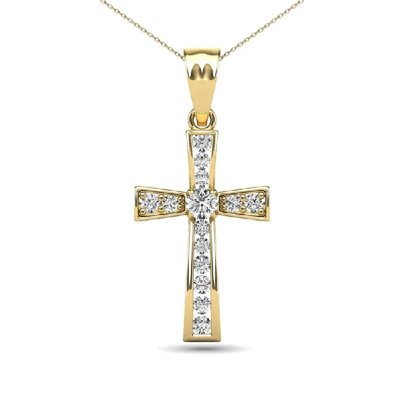 Women’s gemstone pendant necklace-14K Yellow Gold 1/5 Ct.Tw. Diamond Cross Pendant