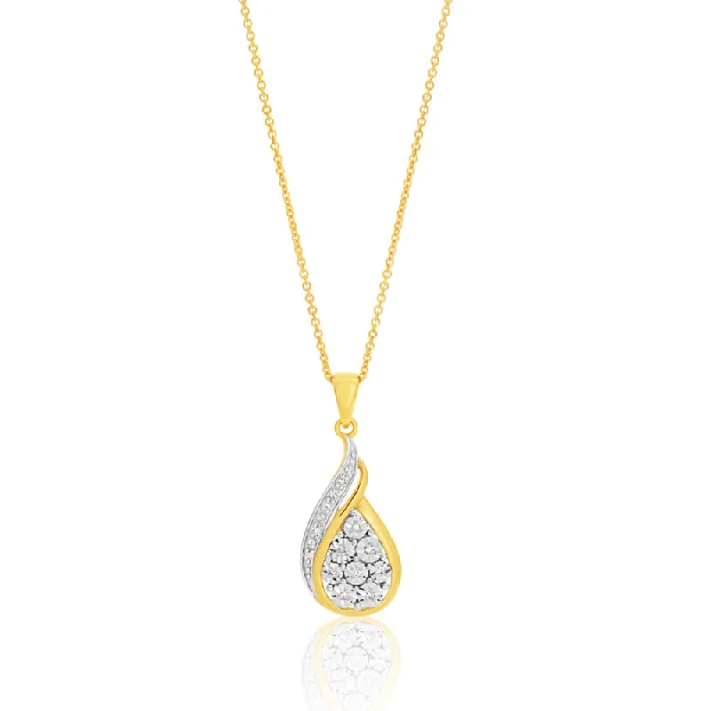 Women’s long necklace-9ct Yellow and White Gold Diamond Pendant with Chain