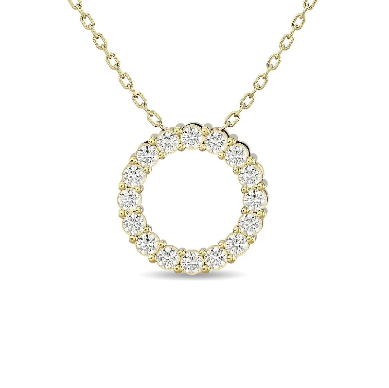 Women’s vintage coin necklace-Diamond 1/4 Ct.Tw. Circle Pendant in 14K Yellow Gold