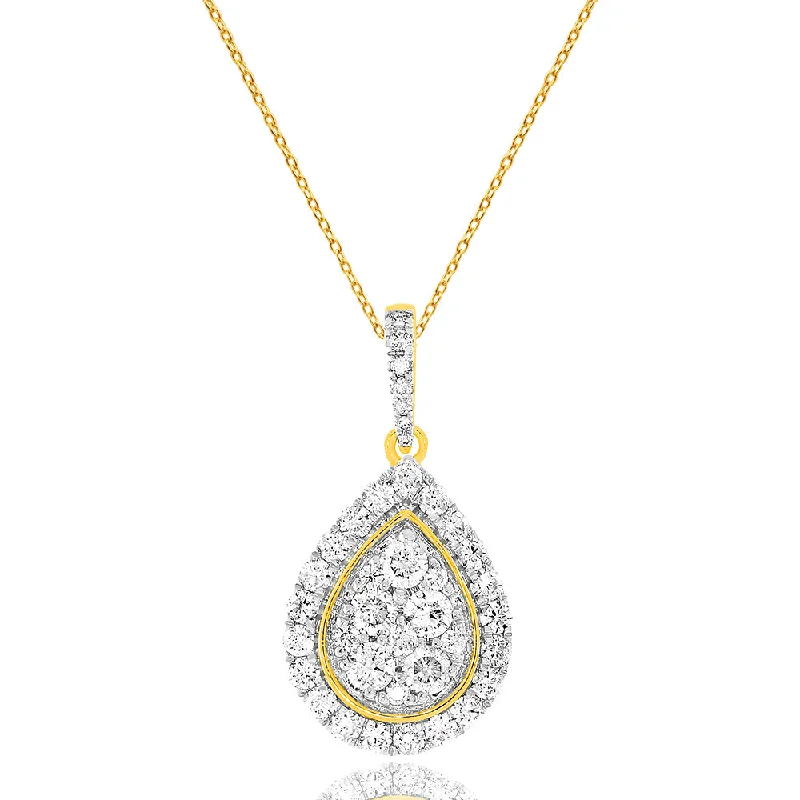 Women’s vintage-inspired necklace-9ct Yellow Gold 1 Carat Diamond Pear Shape Pendant on 45cm Chain