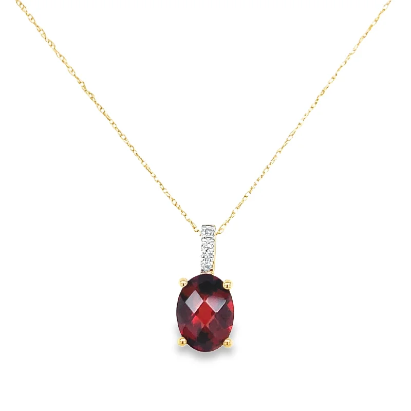 Women’s adjustable gold necklace-14K Yellow Gold Garnet and Diamond Pendant