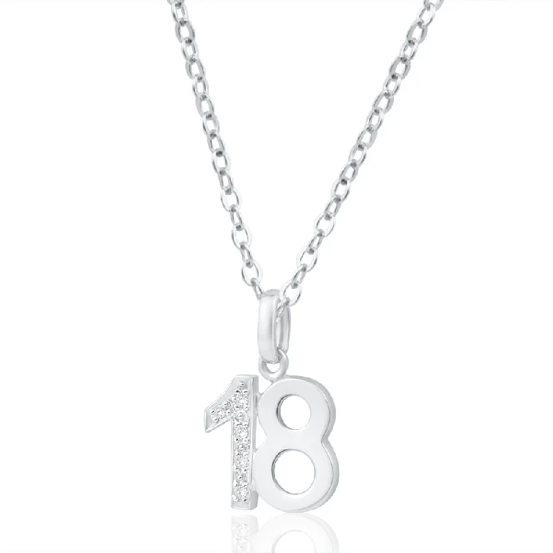 Women’s statement chain necklace-9ct White Gold 18 Pendant with 5 Diamonds