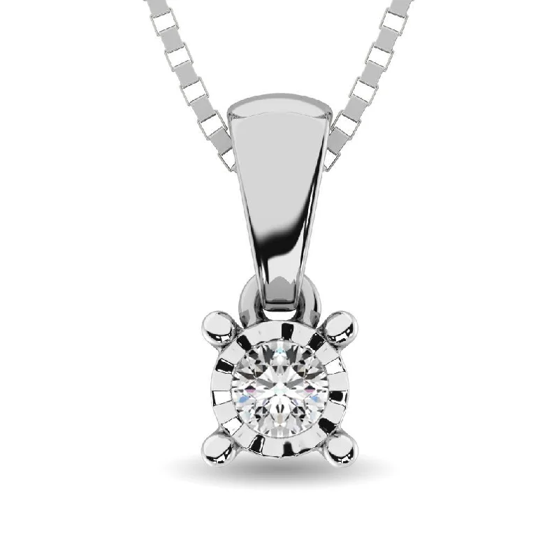 Women’s unique pendant necklace-10K White Gold 1/10 Ct.Tw.Diamond Solitaire Pendant