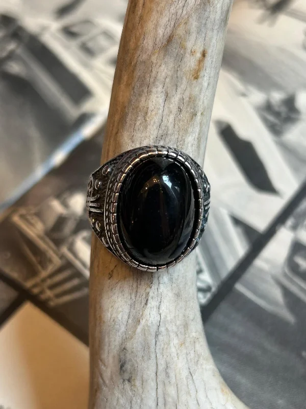 Women’s adjustable gemstone ring-Black Stone Biker Ring