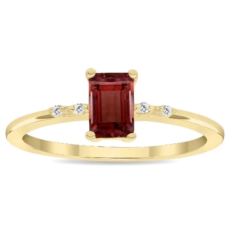 Women’s adjustable ring-Women's Emerald Cut Garnet and Diamond Sparkle Ring in 10K Yellow Gold