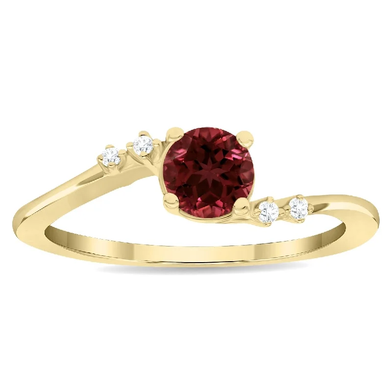 Women’s dainty ring-Women's Round Shaped Garnet and Diamond Tierra Ring in 10K Yellow Gold