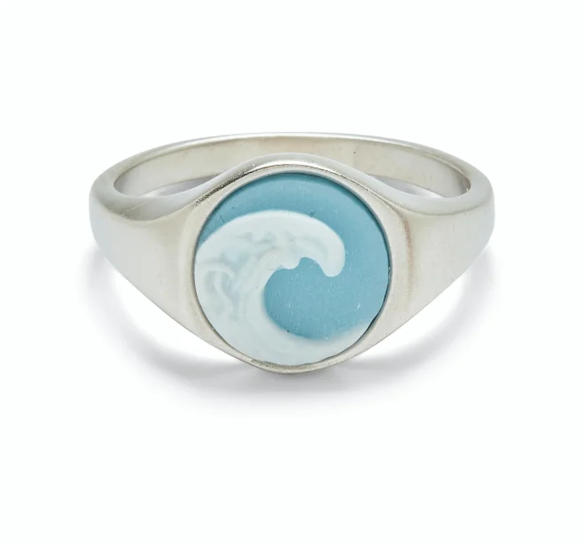 Women’s diamond band ring-Pura Vida Cameo Wave Ring