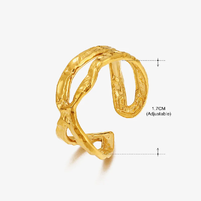 Gold Ring 086