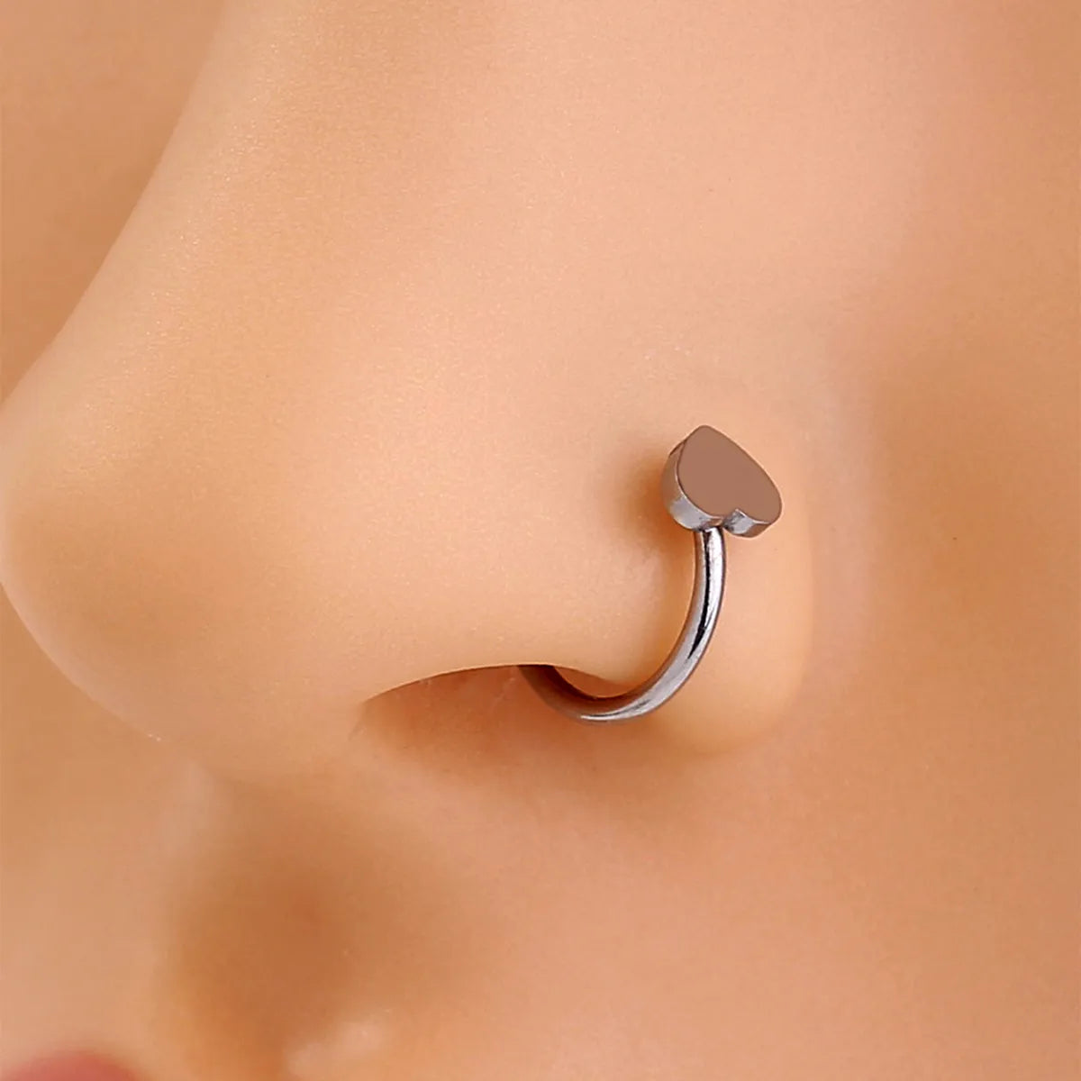 Women’s statement cocktail ring-Hip-hop Heart Shape Solid Color Stainless Steel Nose Ring