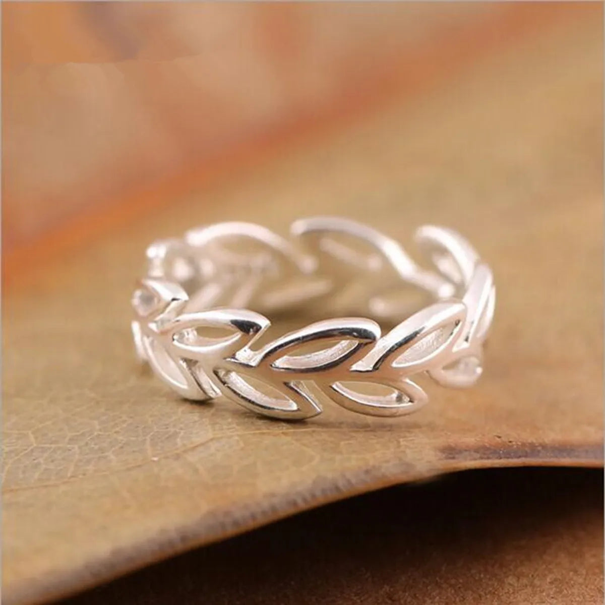 Women’s trendy ring-1 Piece Simple Style Leaf Copper Plating Rings