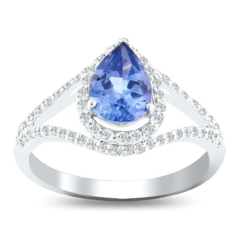 Women’s geometric ring-Auriya Platinum 1 1/4ct Unheated Natural Color Change Sapphire and 1/3ct TDW Diamond Ring